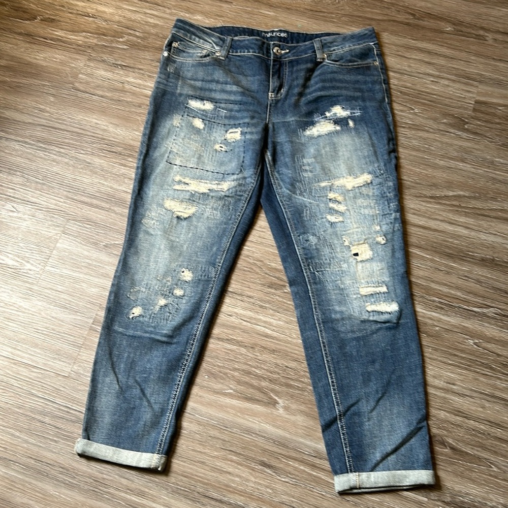 Maurice’s Mid Waisted Distressed,Jeans,Size 15/16,Festive,Fall,Day Brunch